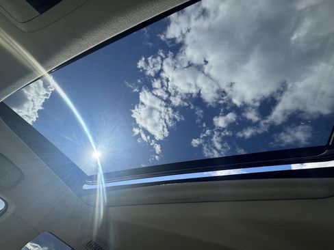 Used 2020 Lexus GX 460 Premium w/ Premium Package AWD/4WD image 24