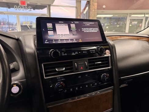 Used 2023 Nissan Armada SL w/ Captain's Chairs Package image 55