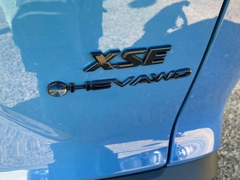 New 2026 Toyota Corolla Cross L image 13