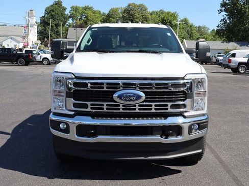 New 2025 Ford F350 XLT w/ FX4 Off-Road Package image 12
