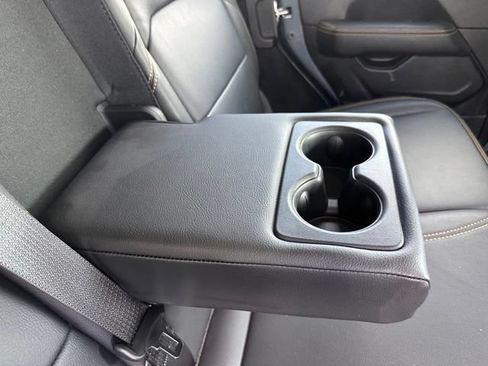 Used 2024 Jeep Wrangler Unlimited Sahara AWD/4WD image 30