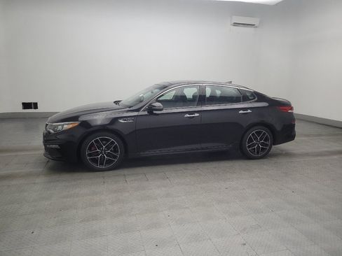 Used 2019 Kia Optima SX FWD image 2