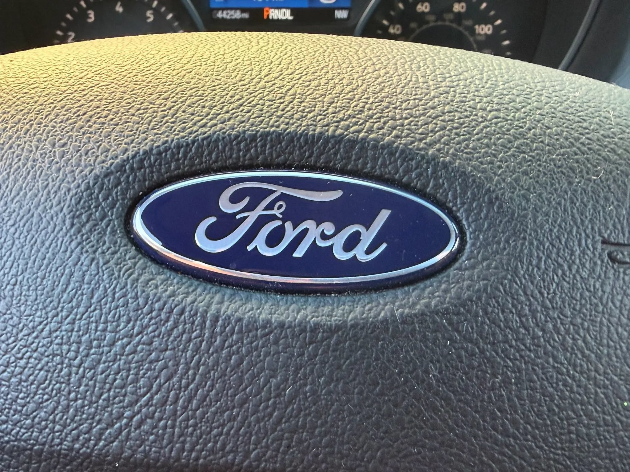 Used 2018 Ford Focus SE FWD image 24