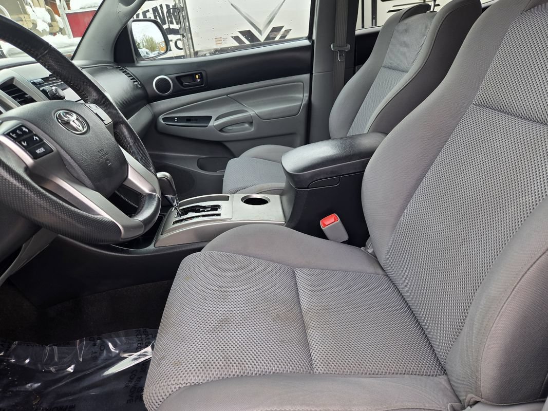 Used 2012 Toyota Tacoma 4x4 Double Cab w/ TRD Sport Pkg image 16
