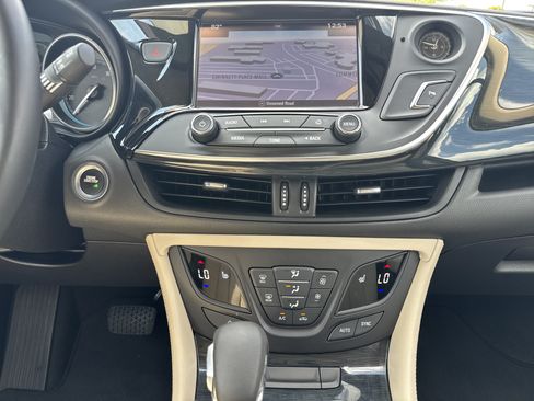 Used 2017 Buick Envision Essence FWD image 29