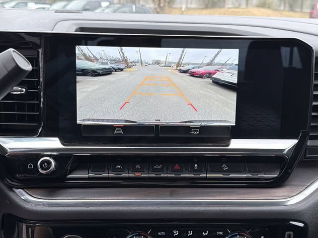 Used 2024 GMC Sierra 1500 SLT w/ X31 Off-Road Package AWD/4WD image 24