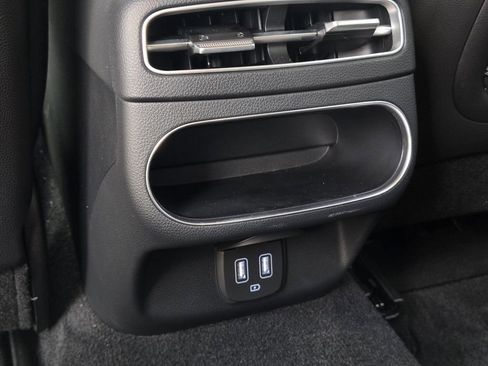 Used 2025 Genesis GV70 2.5T w/ Select Package image 26