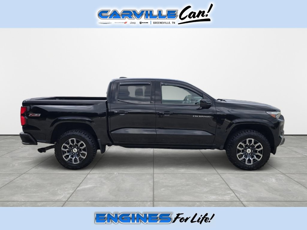 Used 2023 Chevrolet Colorado Z71 w/ Z71 Convenience Package 2 AWD/4WD image 3