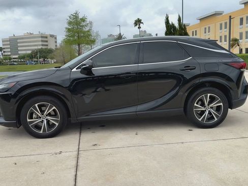 Used 2023 Lexus RX 350 Premium w/ Cold Area Package image 5