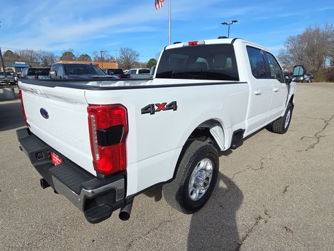 Used 2026 Ford F350 XLT w/ XLT Premium Package image 9