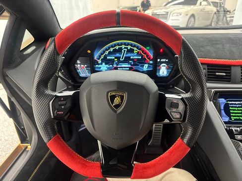 Used 2019 Lamborghini Aventador SVJ image 58