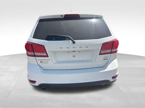 Used 2019 Dodge Journey GT FWD image 18
