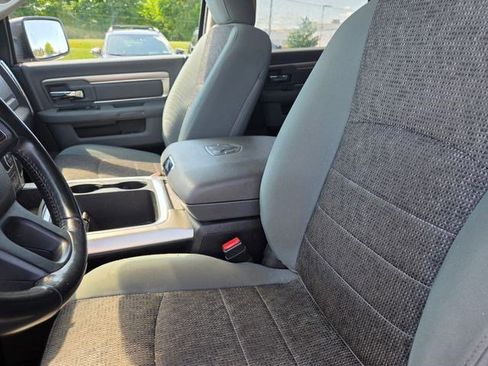 Used 2018 RAM 1500 Big Horn AWD/4WD image 2