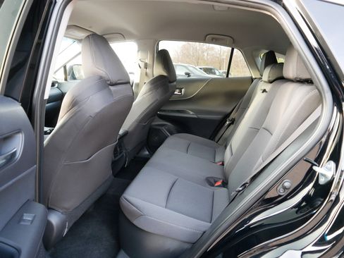 Used 2023 Toyota Venza LE image 35