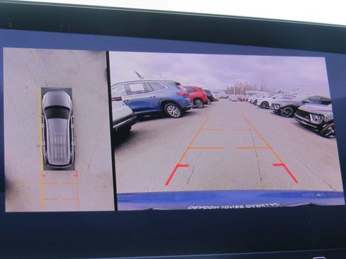 New 2026 Buick Enclave Preferred w/ LPO, Floor Liner Package image 25