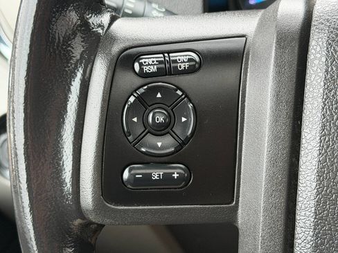 Used 2013 Ford F250 Lariat w/ Lariat Chrome Pkg image 36