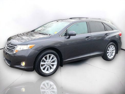 Used 2012 Toyota Venza LE image 2
