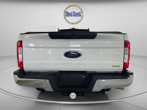 Used 2018 Ford F250 XLT AWD/4WD image 4