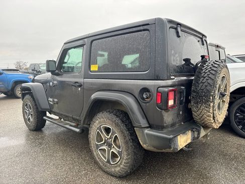 Used 2020 Jeep Wrangler Sport image 4