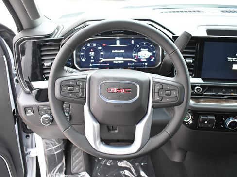 New 2026 GMC Sierra 1500 Elevation image 16