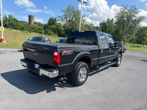 Used 2013 Ford F250 XLT w/ Chrome Pkg AWD/4WD image 8