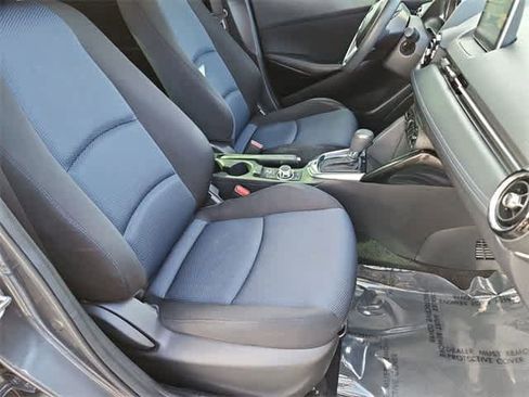 Used 2017 Toyota Yaris iA image 20