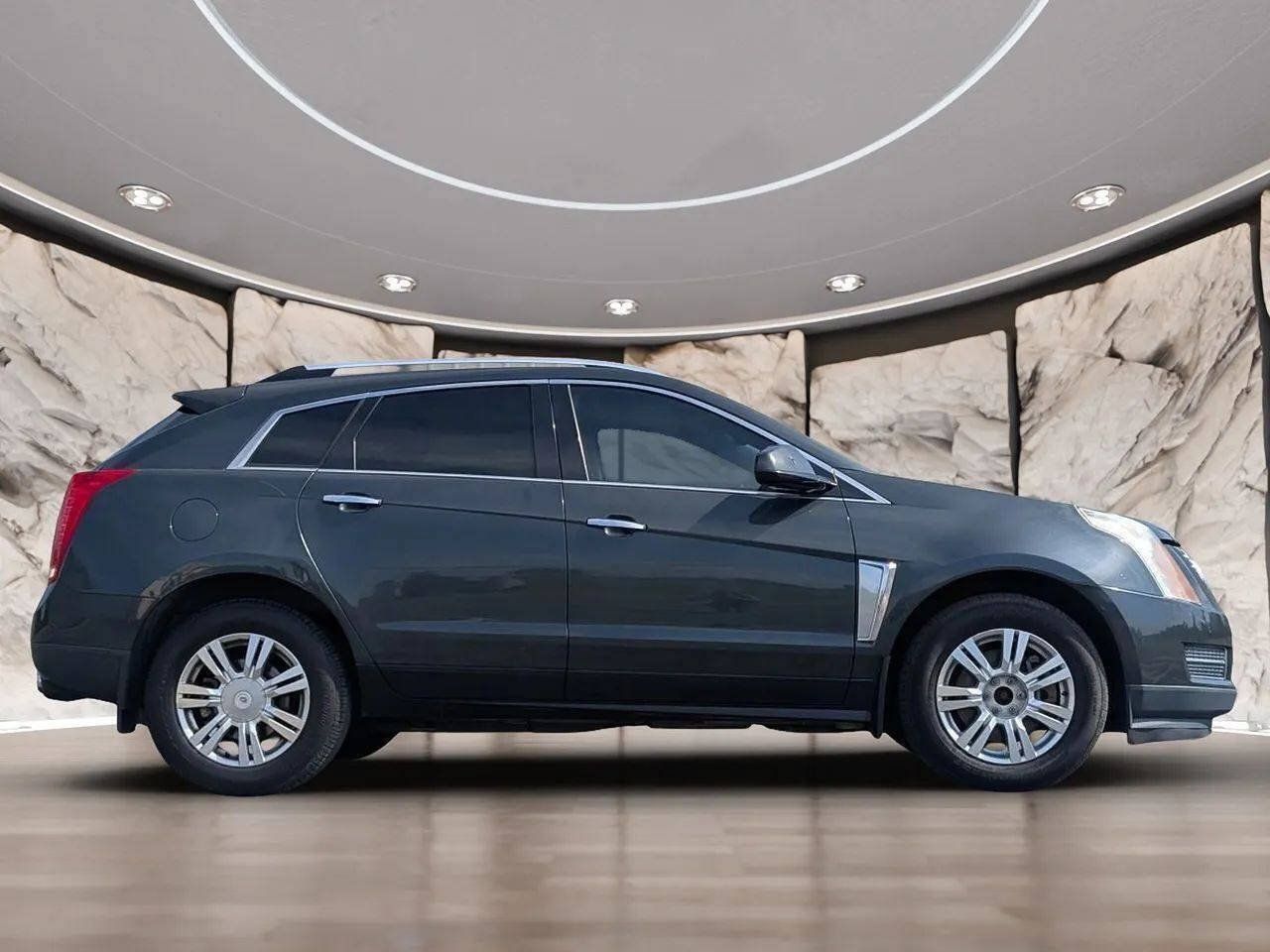 Used 2015 Cadillac SRX Luxury w/ Driver Awareness Package FWD image 15