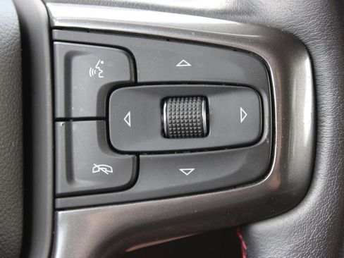 Used 2022 Chevrolet Tahoe RST w/ Luxury Package AWD/4WD image 20