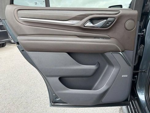 Used 2021 GMC Yukon Denali RWD image 17