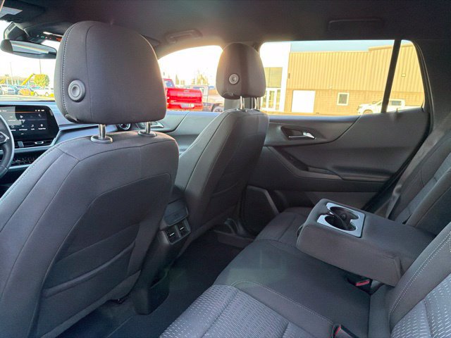 Used 2026 Chevrolet Equinox LT FWD image 30