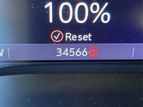 Certified 2021 GMC Canyon Denali image 23