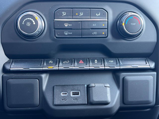 Used 2022 Chevrolet Silverado 1500 Custom RWD image 5