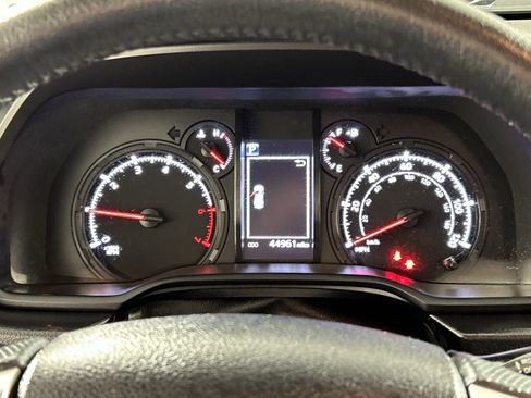 Used 2024 Toyota 4Runner SR5 image 14