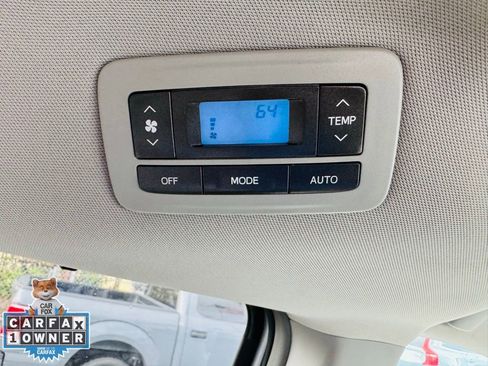 Used 2015 Toyota Sienna LE image 15