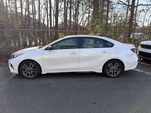 Used 2024 Kia Forte GT-Line w/ GT-Line Premium Package image 4