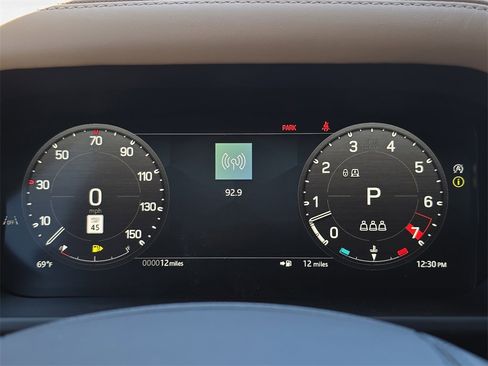 New 2025 Land Rover Defender 110 V8 image 18