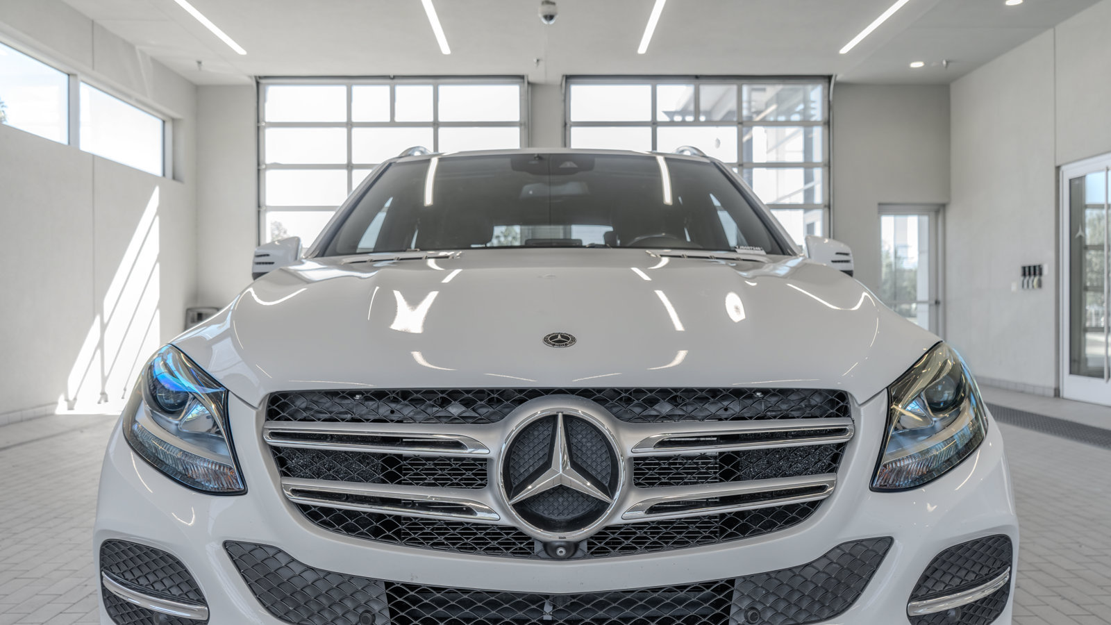 Used 2018 Mercedes-Benz GLE 350 image 23