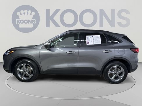 Used 2025 Ford Escape ST-Line AWD/4WD image 17