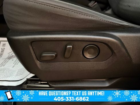 Used 2024 Chevrolet Silverado 2500 Custom w/ Custom Convenience Package image 22