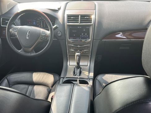Used 2013 Lincoln MKX AWD image 9