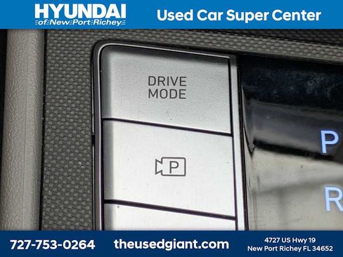 Used 2025 Hyundai Elantra Sport FWD image 23