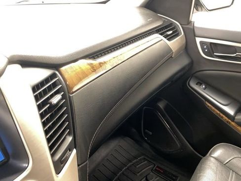 Used 2015 GMC Yukon XL Denali w/ Open Road Package image 20