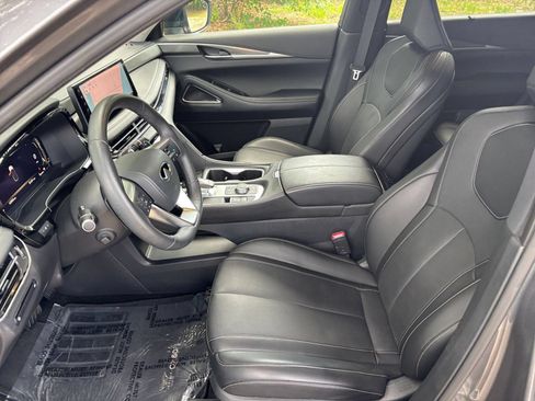 Used 2026 INFINITI QX60 Luxe FWD image 25