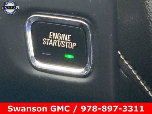 Used 2022 GMC Acadia SLE image 18