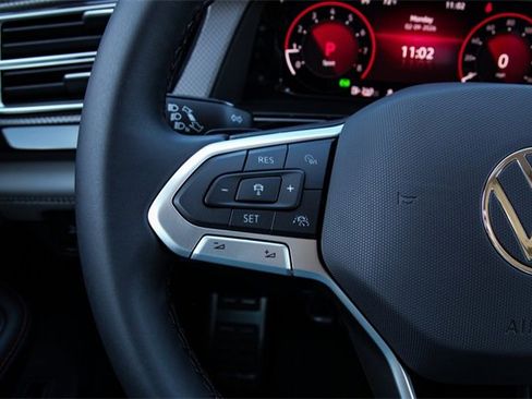 New 2026 Volkswagen Atlas Peak Edition image 18