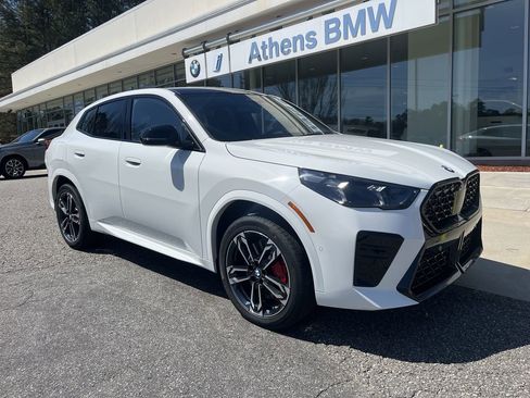 New 2026 BMW X2 xDrive28i w/ Technology Package image 2