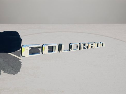 Used 2023 Chevrolet Colorado Z71 image 34