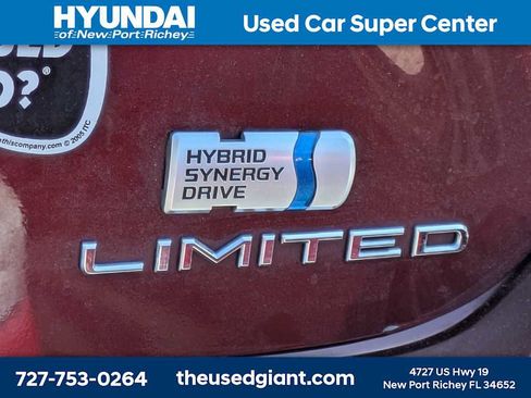 Used 2014 Toyota Avalon Limited w/ Technology Package image 5