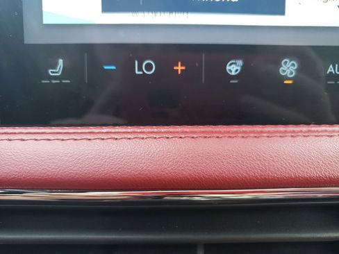 Used 2024 Lincoln Corsair Reserve w/ Equipment Group 201A image 30