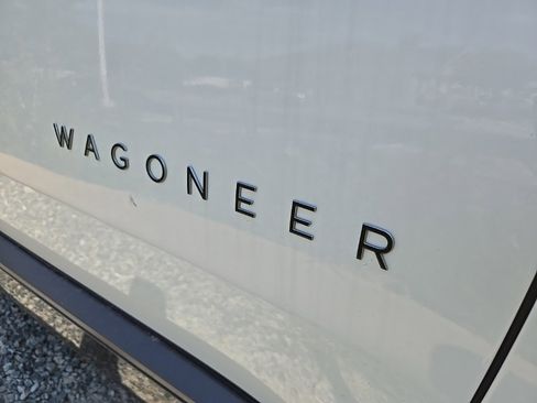 New 2025 Jeep Wagoneer S Limited image 4